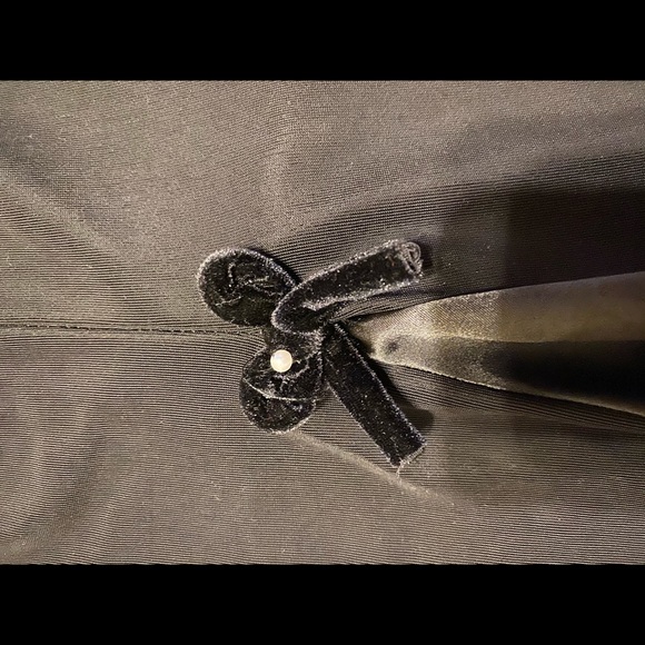 Black Rayon Skirt - Picture 1 of 4